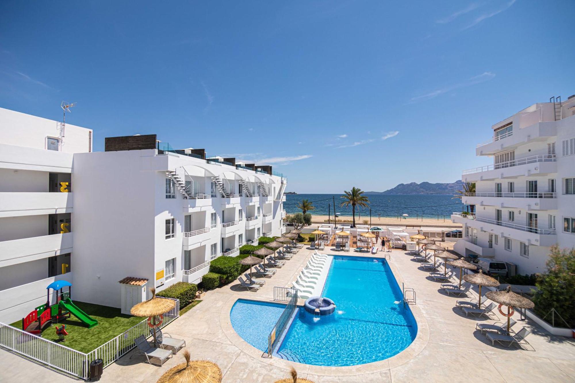 Cabot Hobby Club Apartments Port de Pollenca Exterior photo
